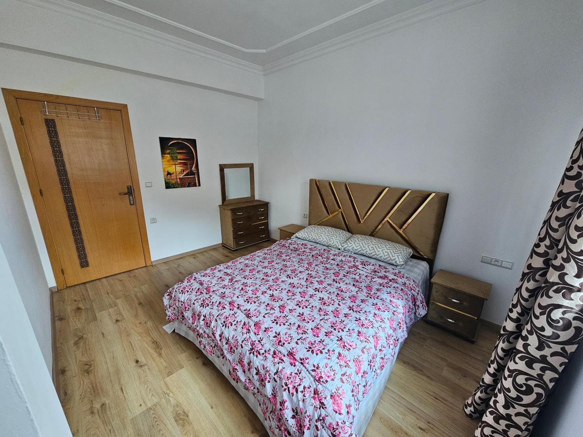 Eftalya Hostel Tanger Bagian luar foto